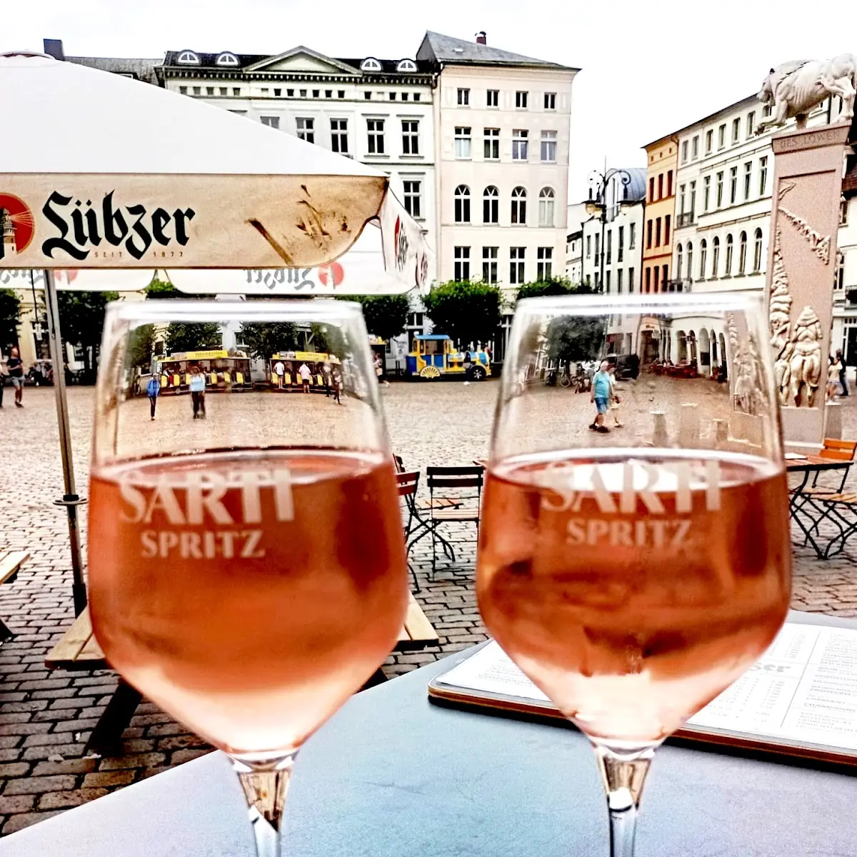 Essen und Trinken photo 1