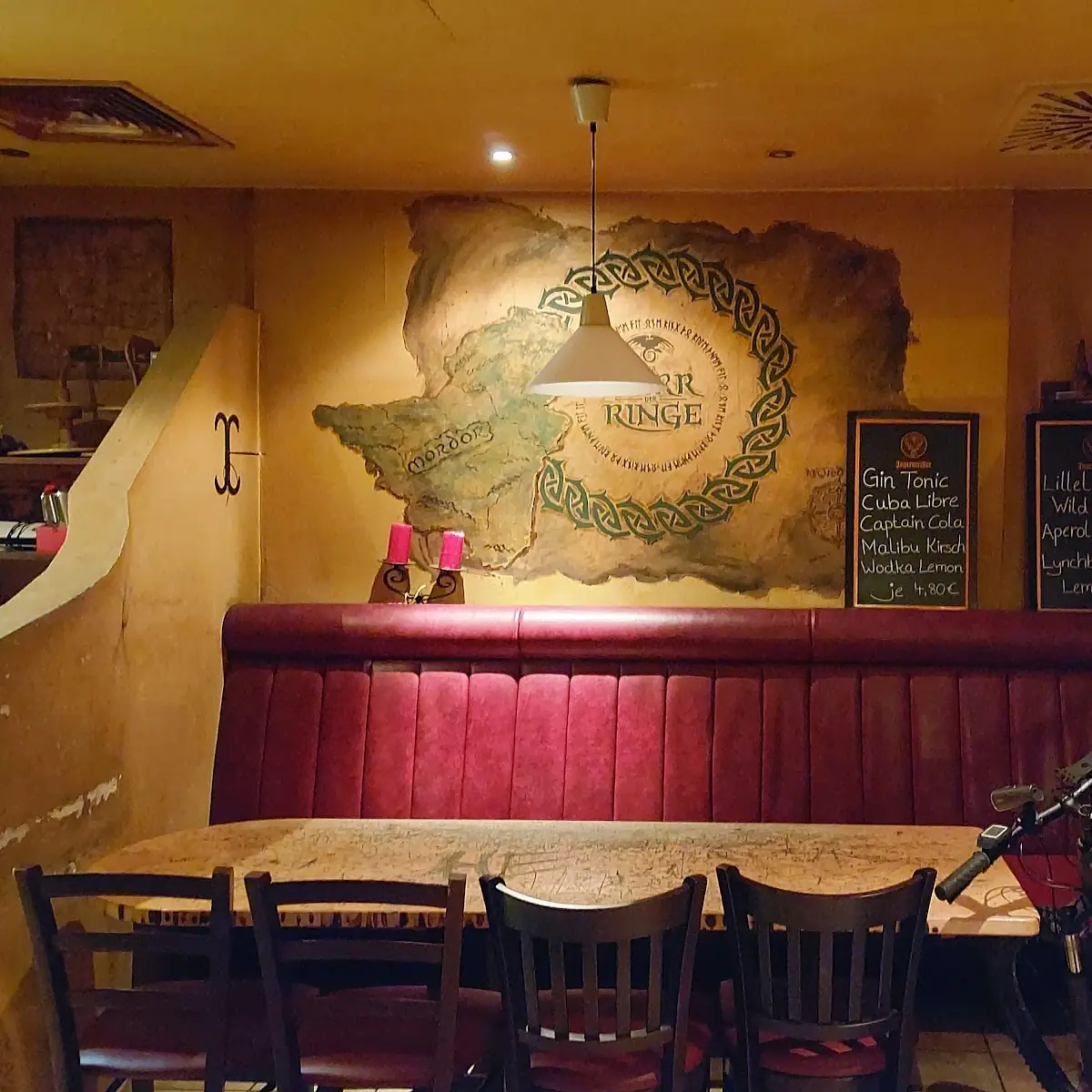 Atmosphäre, Gasthaus Hobbit