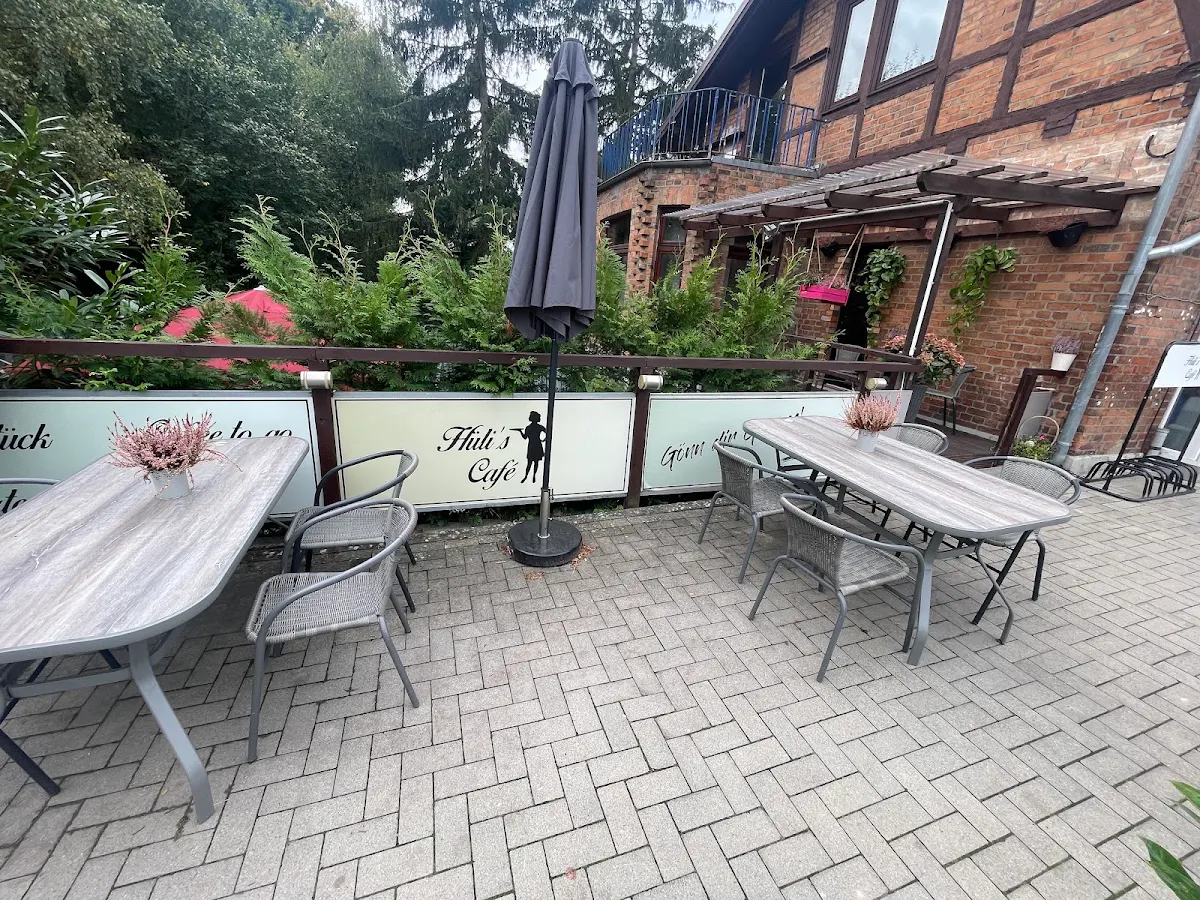 Atmosphäre, Hüli’s Café