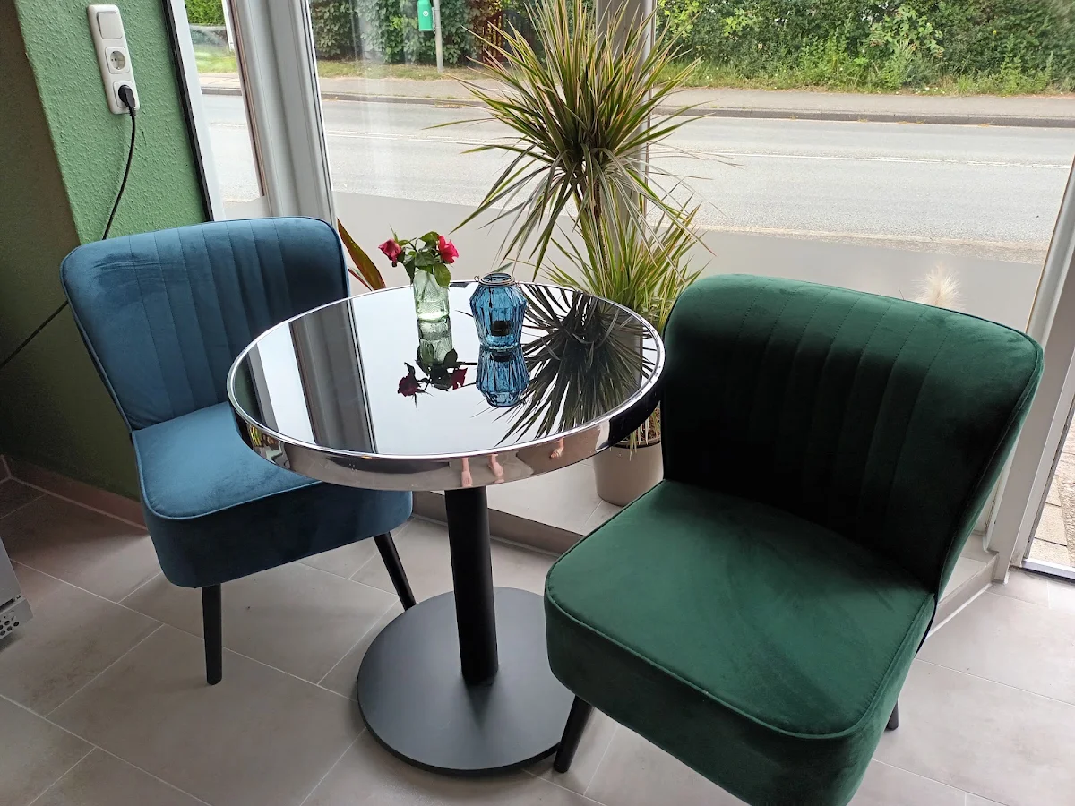 Atmosphäre, Hüli’s Café