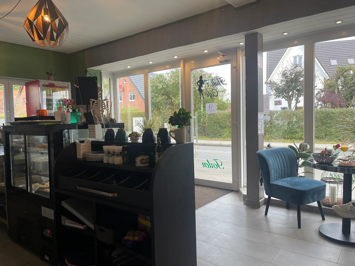 Atmosphäre, Hüli’s Café