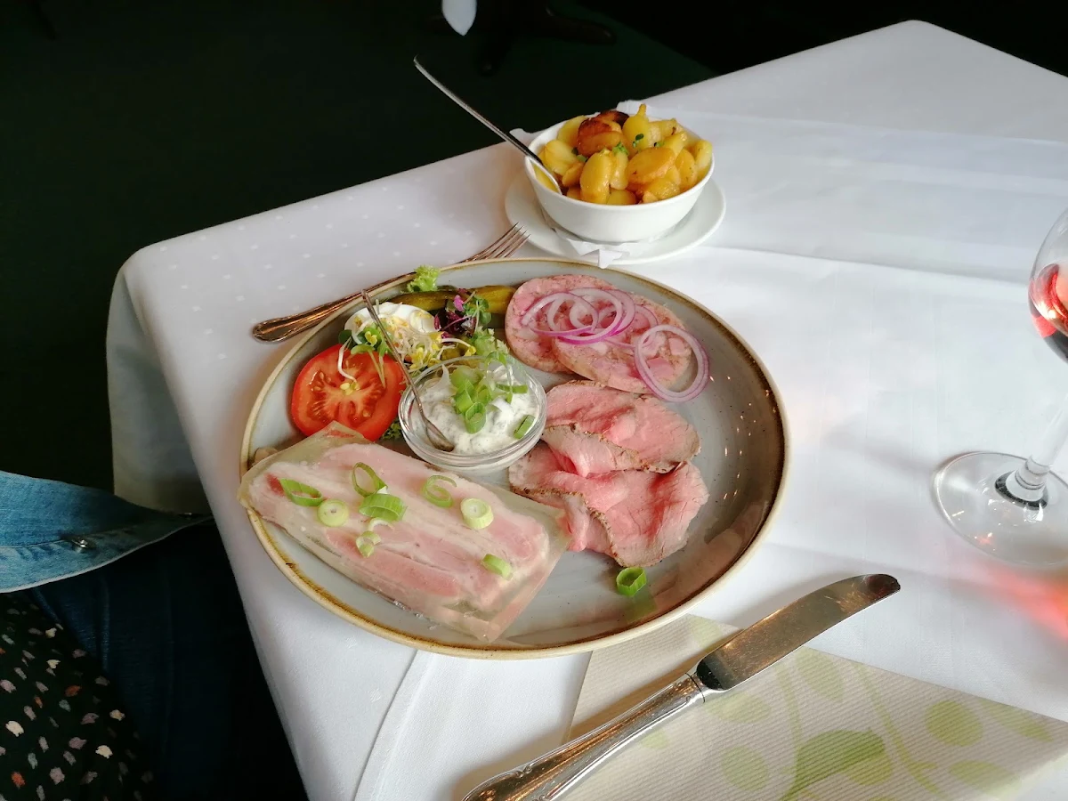 Essen und Trinken photo 3