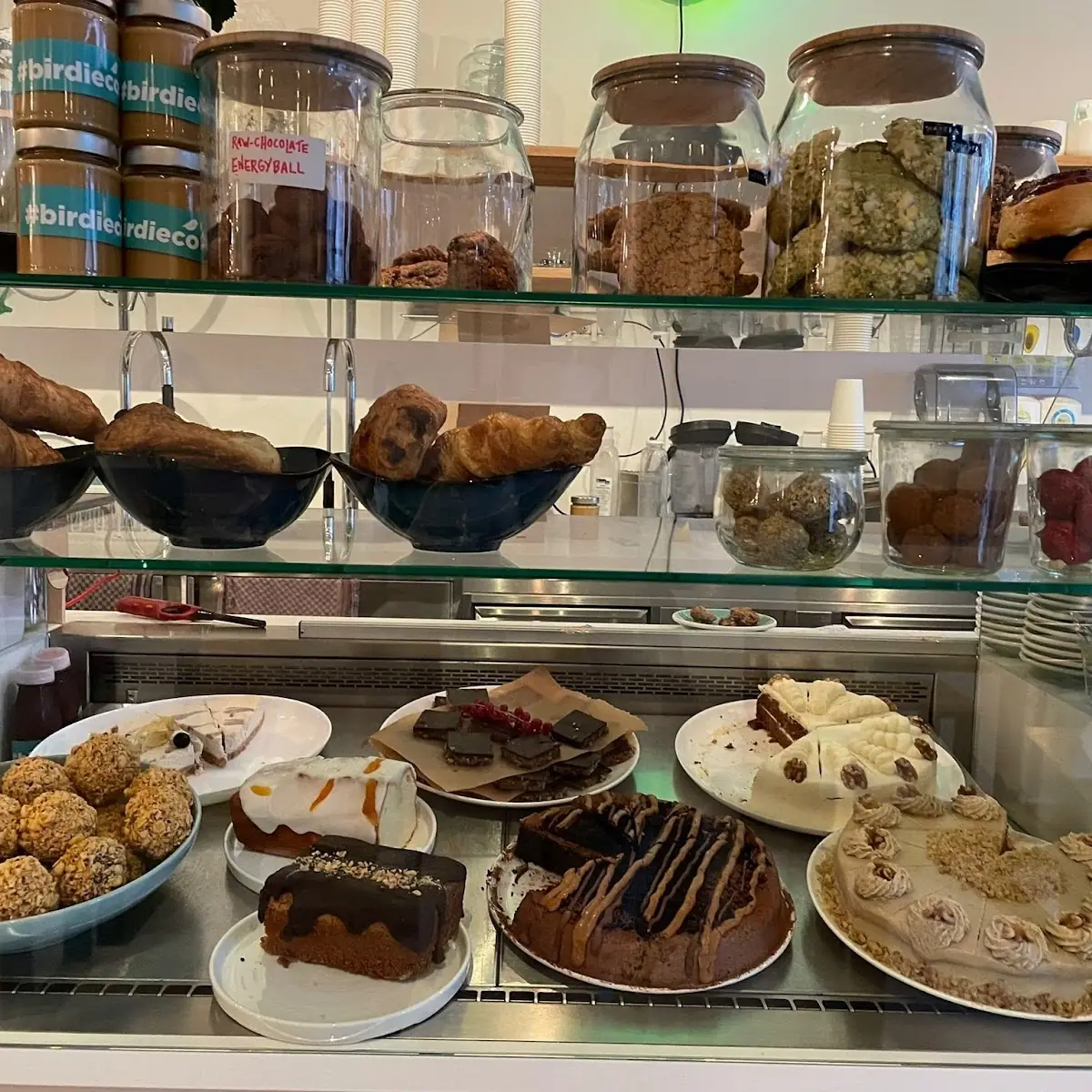Atmosphäre, BIRDIE & CO. Deli · Café
