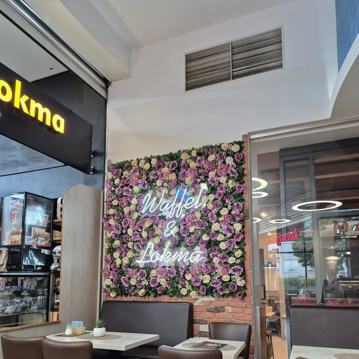 Atmosphäre, Waffel & Lokma