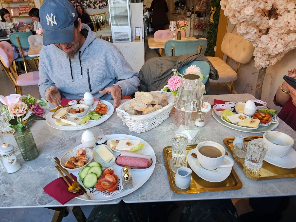 Essen und Trinken photo 2