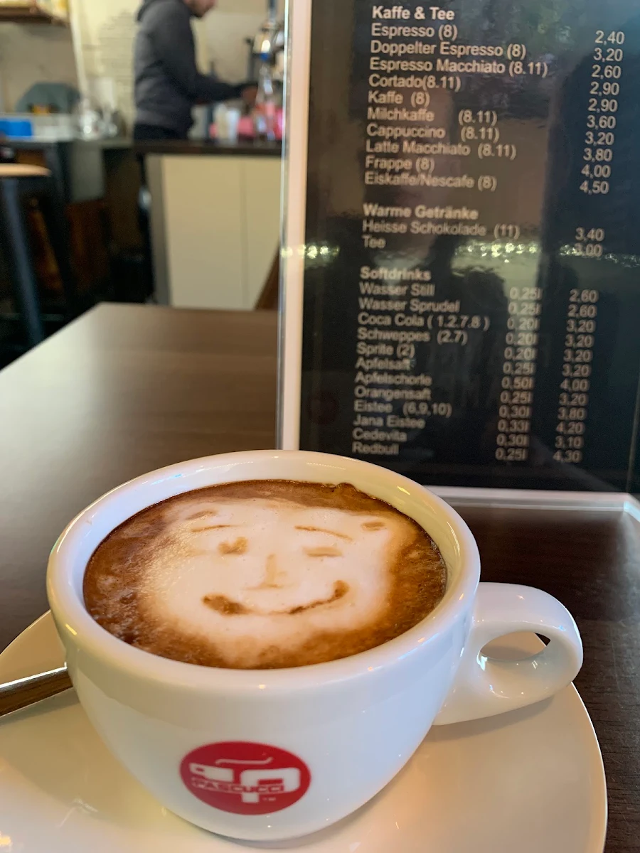 Speisekarte, Cafe Frankfurt Kamerun