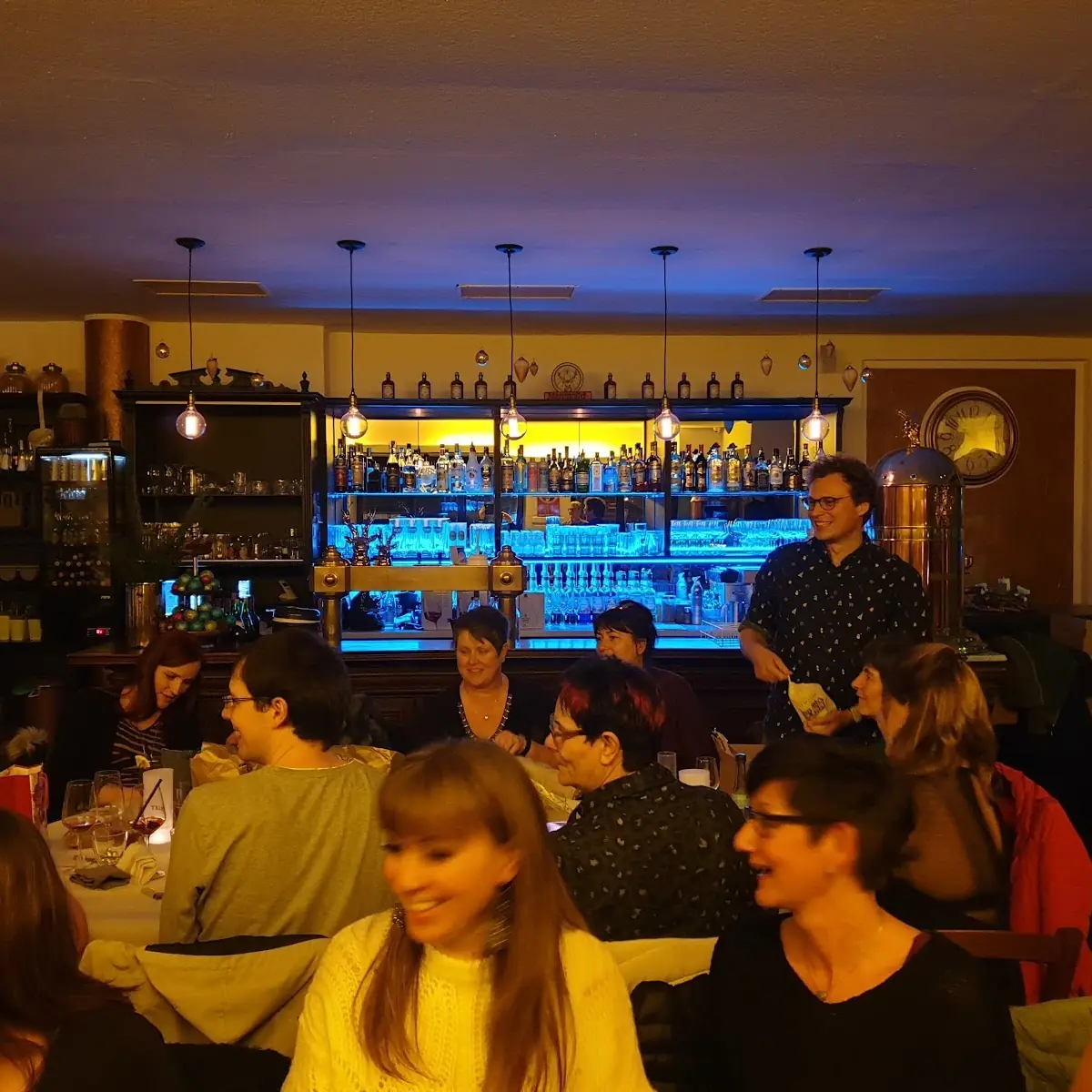 Atmosphäre, Theatercafé