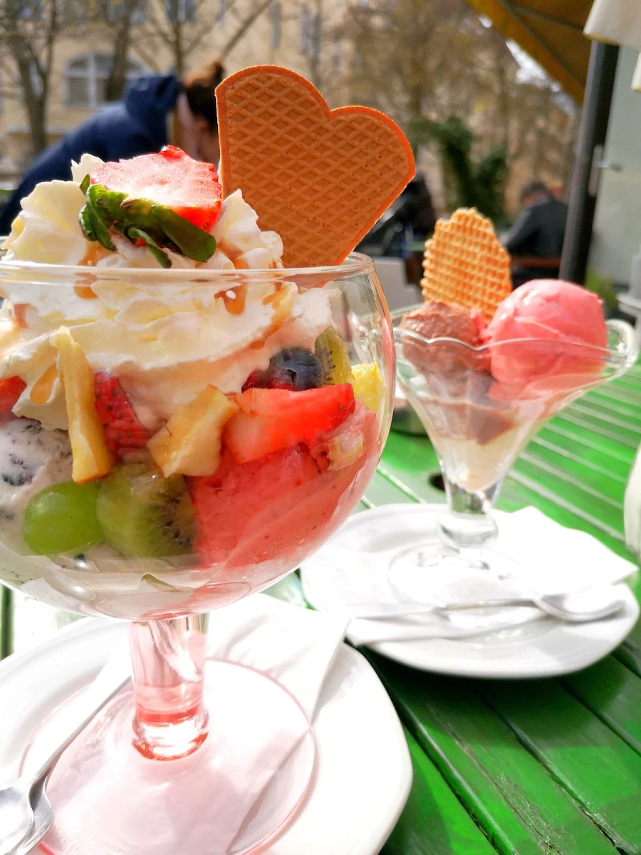 Essen und Trinken photo 2