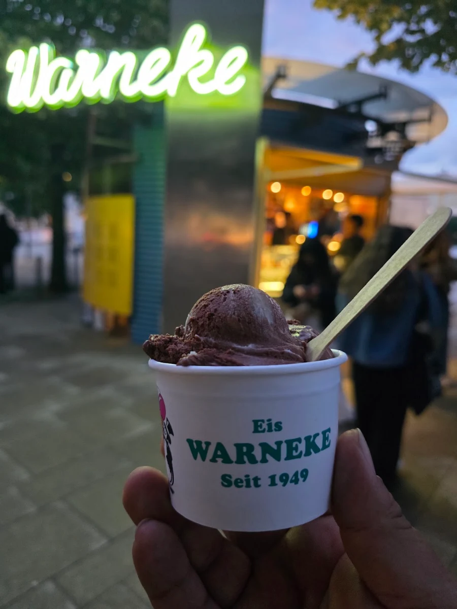 Essen und Trinken, Warneke Eis
