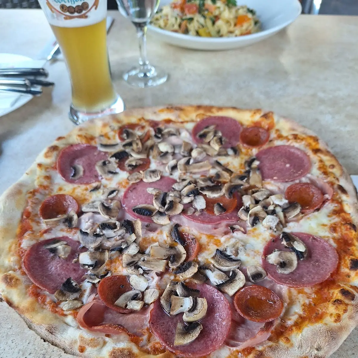 Essen und Trinken photo 2