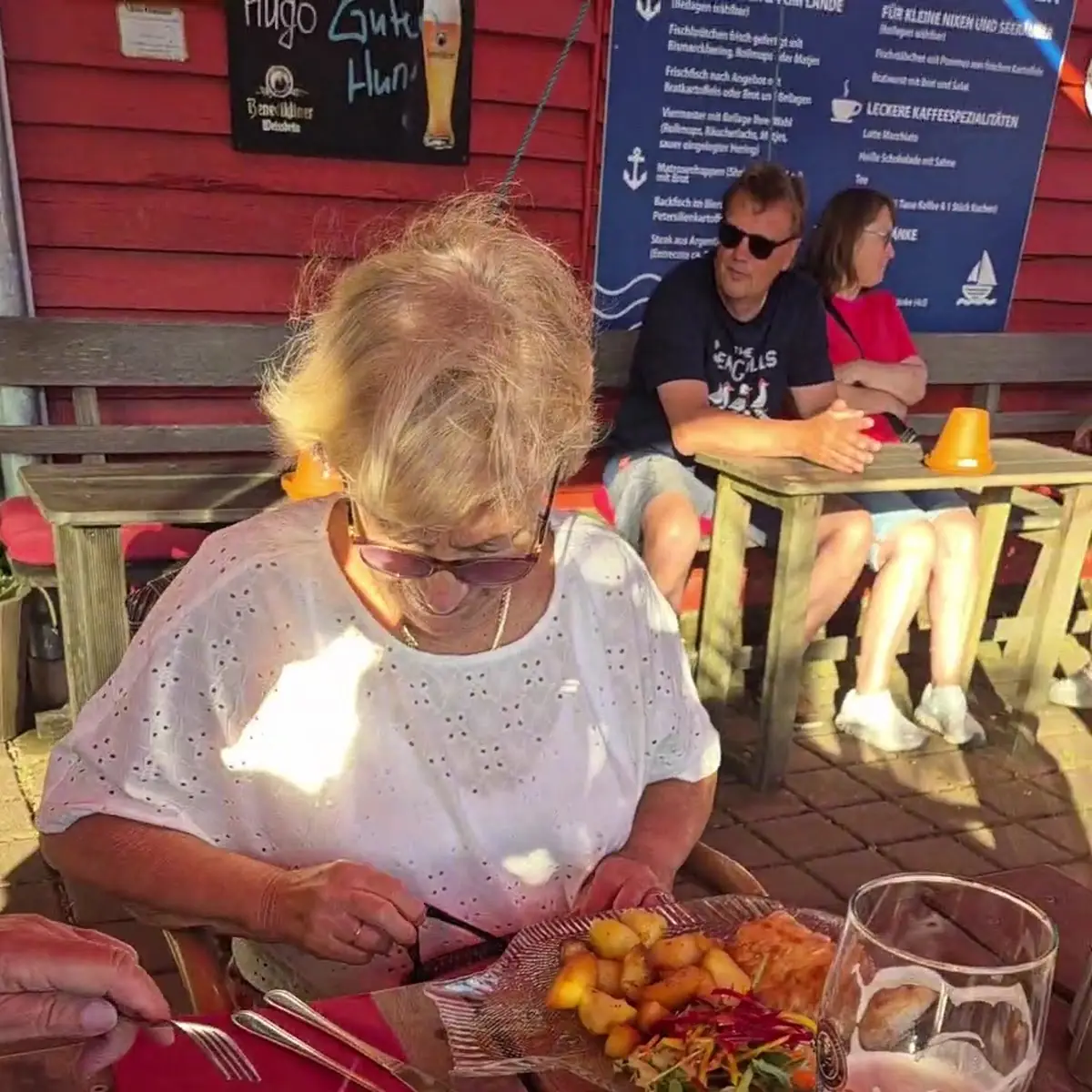 Essen und Trinken photo 2