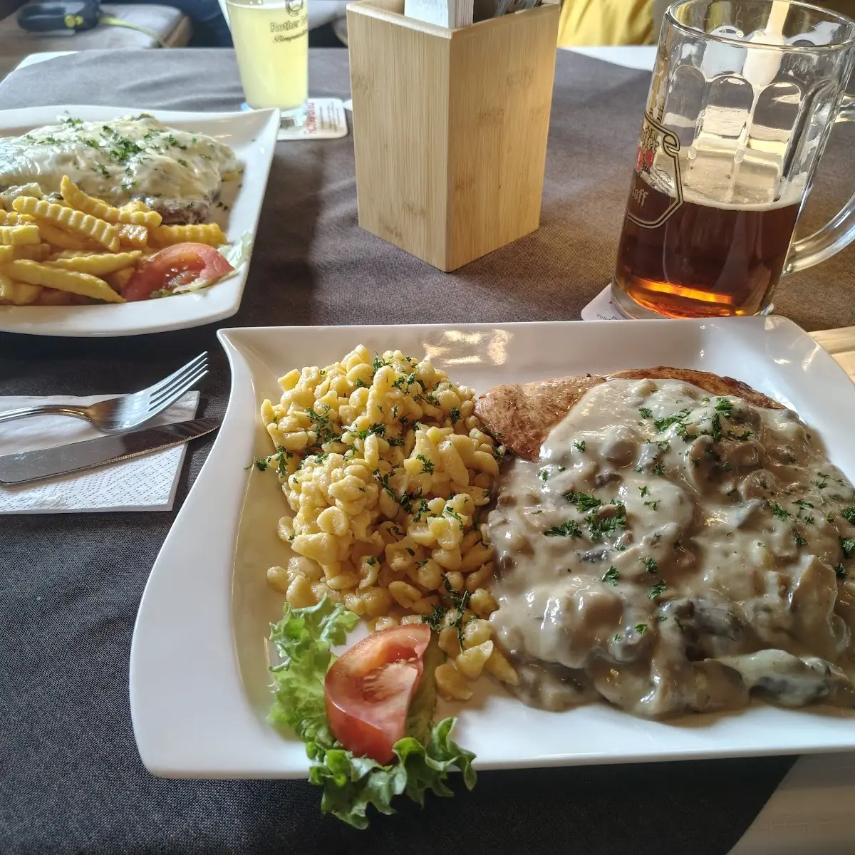 Essen und Trinken photo 3