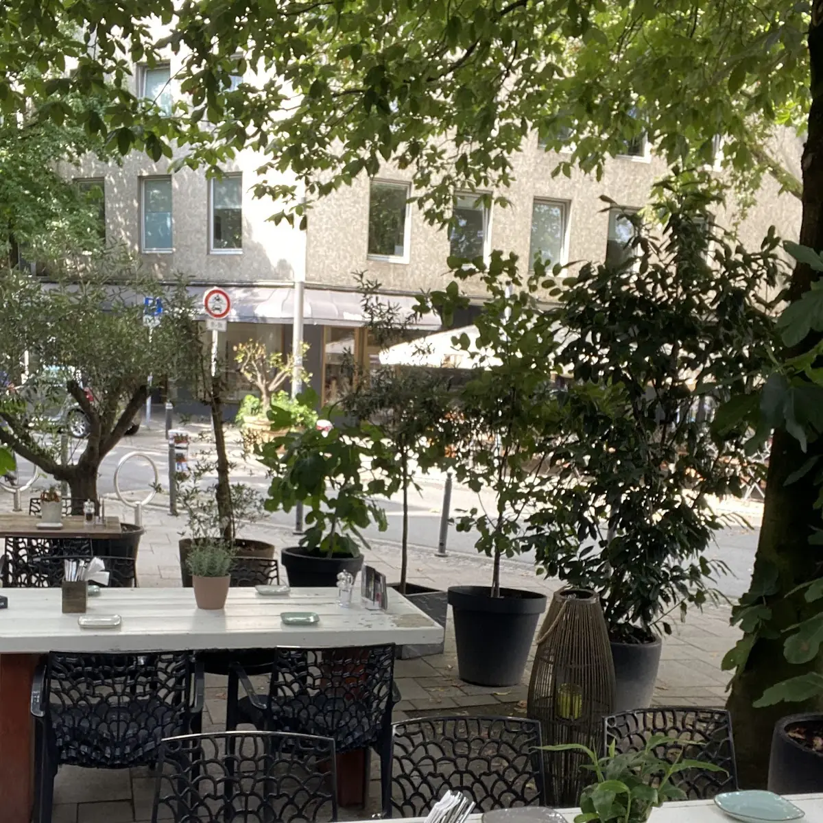 Atmosphäre, Farina Bochum UG & Co. KG