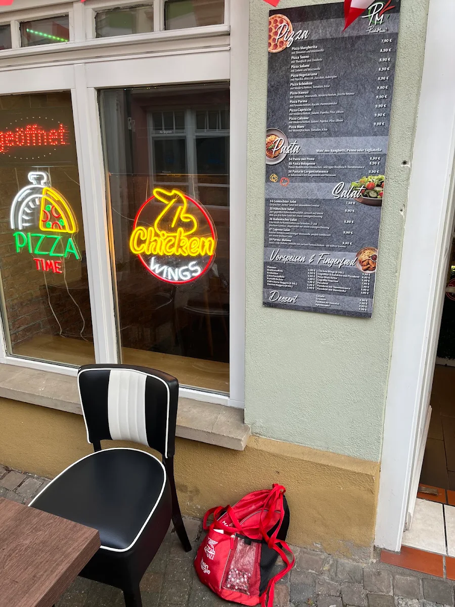 Speisekarte, Pizzeria piccolo mondo
