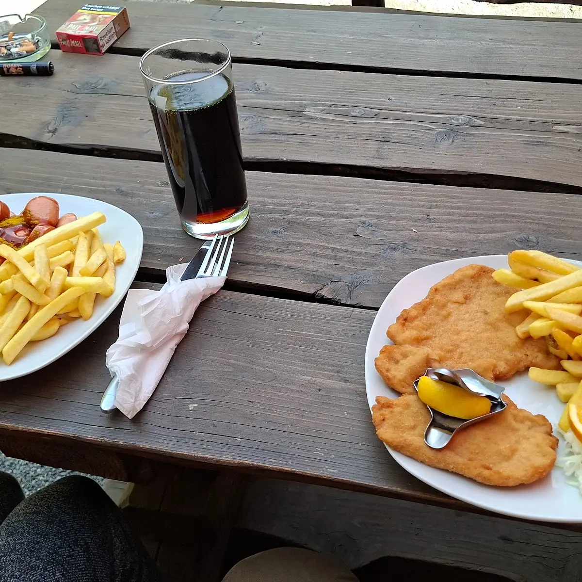Essen und Trinken, Imbiss-Stube "An der Pechhütte"