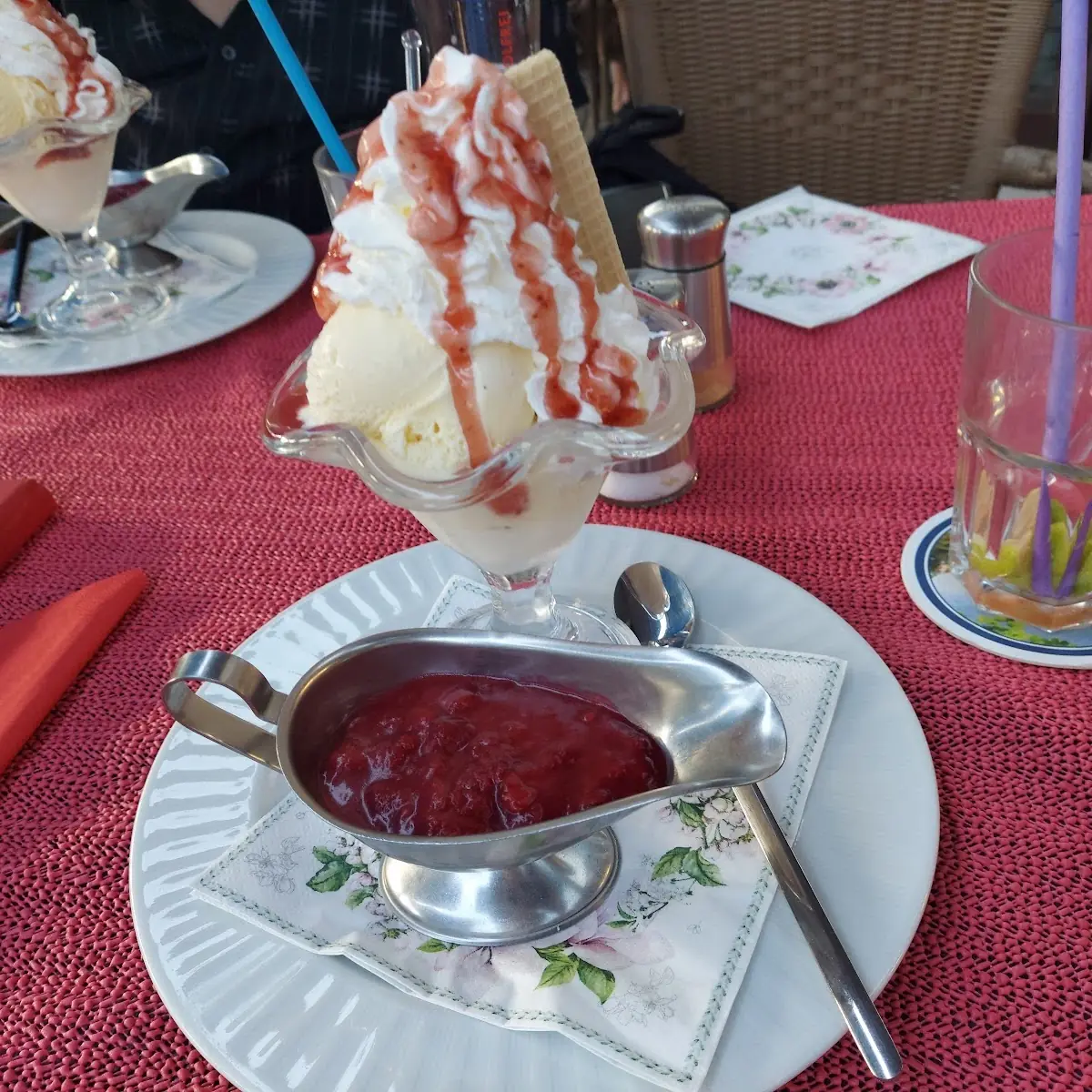 Essen und Trinken photo 8