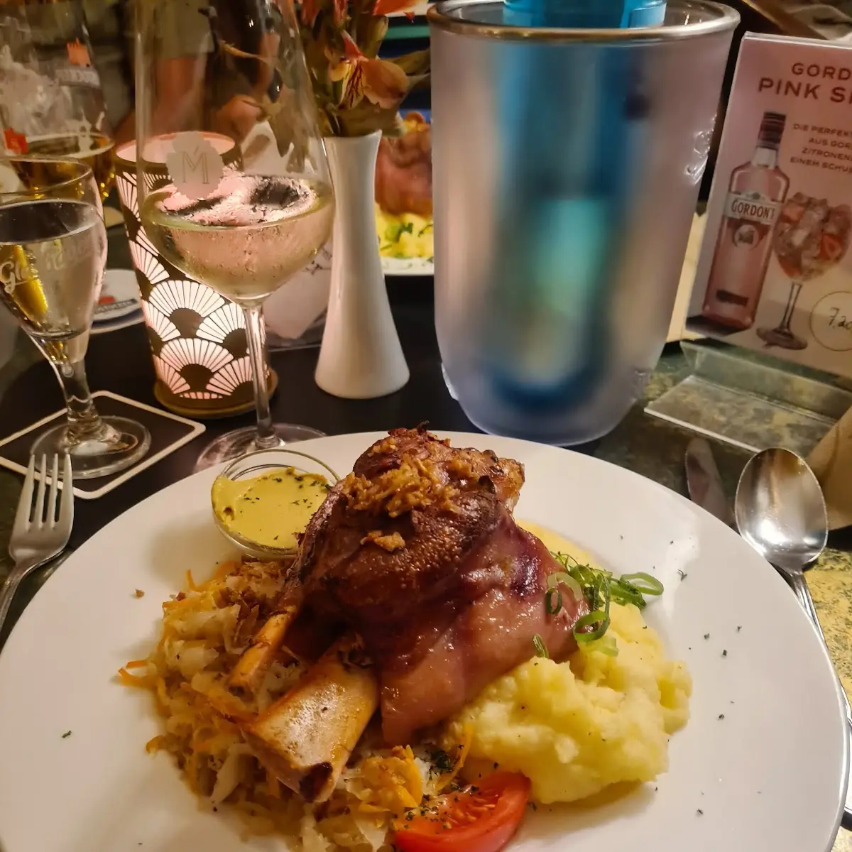Essen und Trinken photo 3