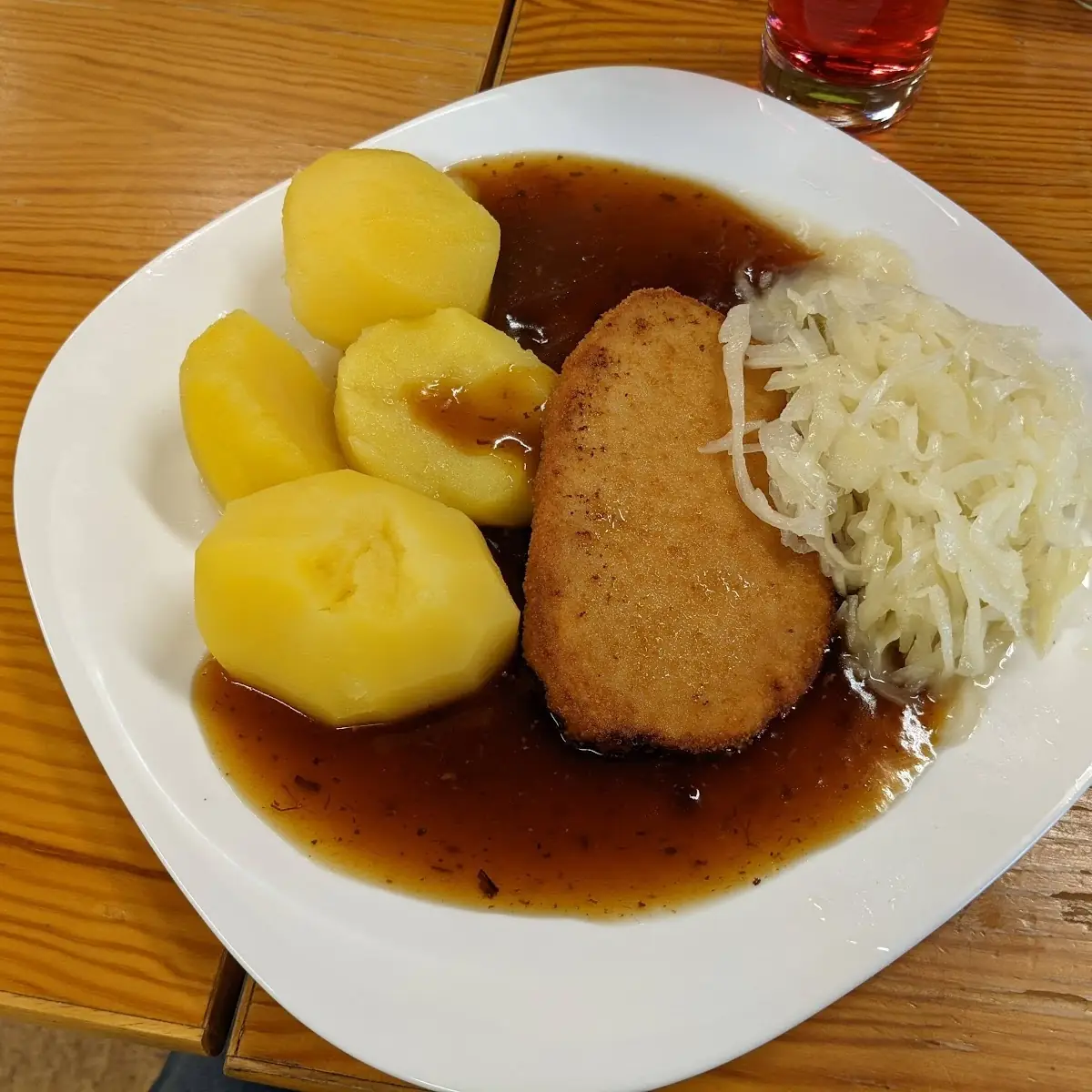 Essen und Trinken, Gutsschänke Dahlen