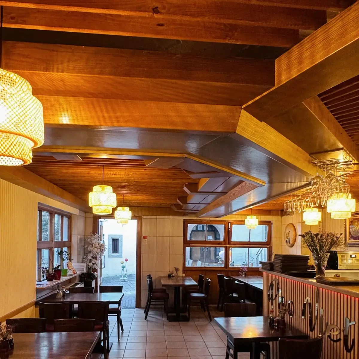 Atmosphäre, Pho Viet