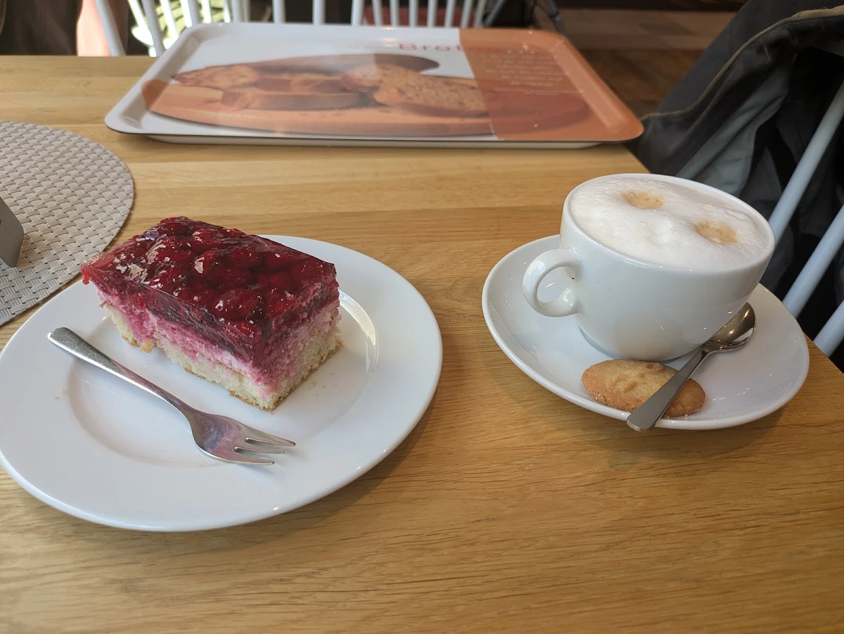 Essen und Trinken photo 2
