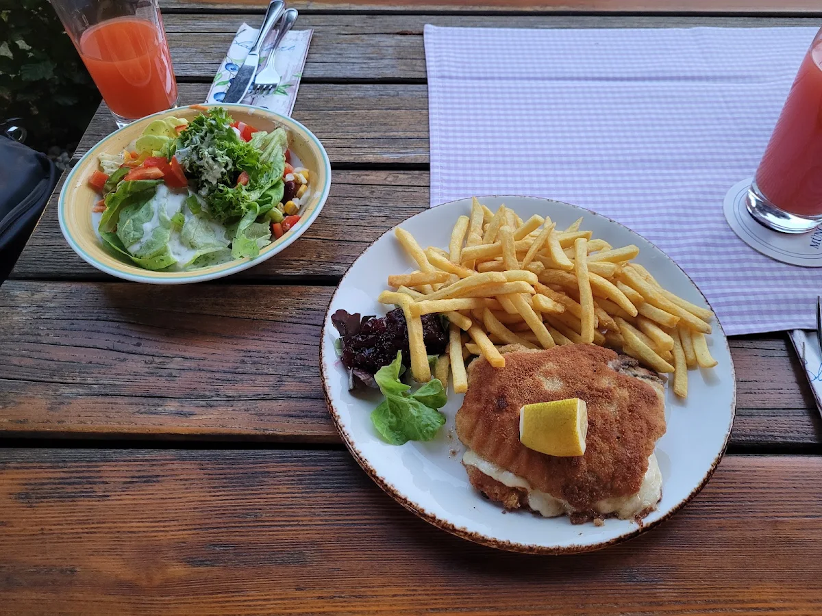 Essen und Trinken photo 3