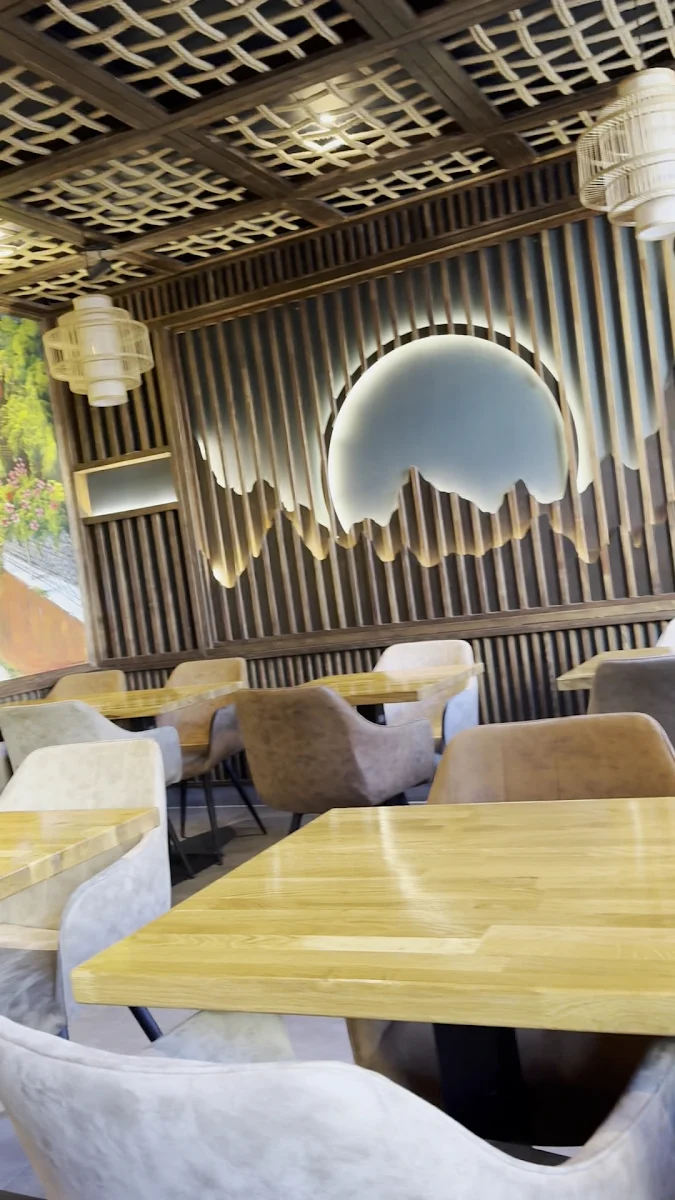 Atmosphäre, To 1990 Restaurant