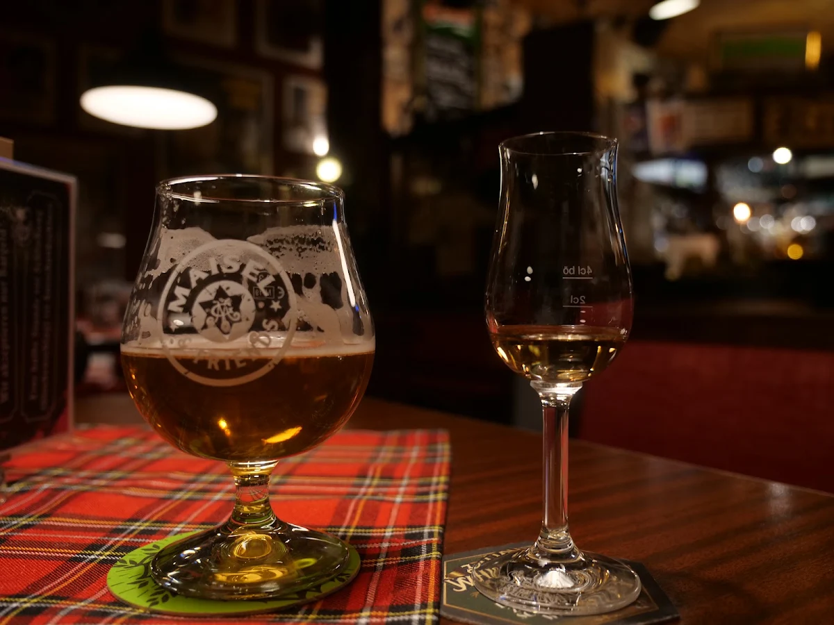 Essen und Trinken, Cafe Filmriß