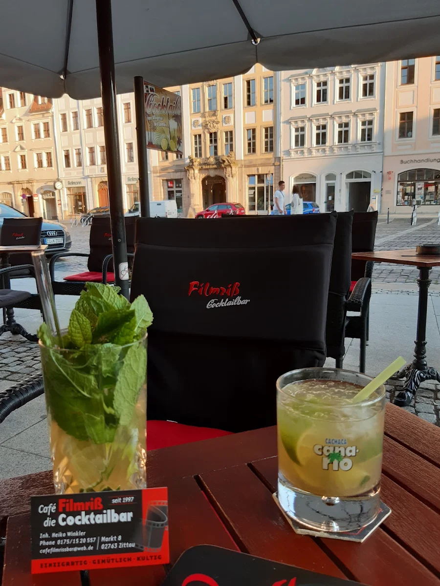 Essen und Trinken, Cafe Filmriß