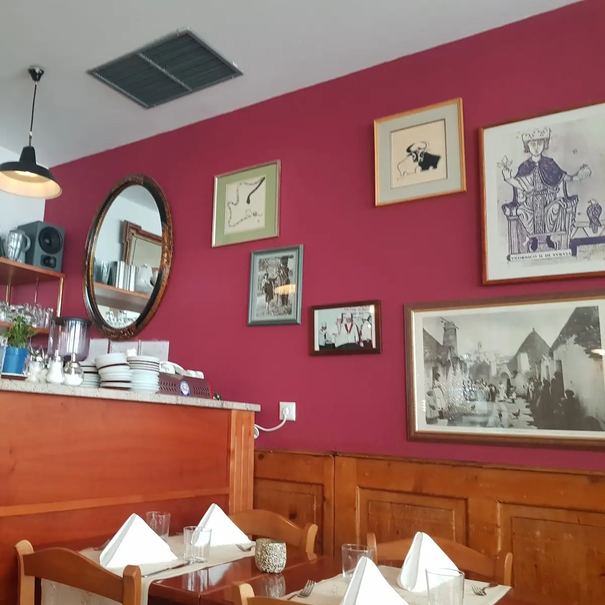 Atmosphäre, Osteria Federico Secondo