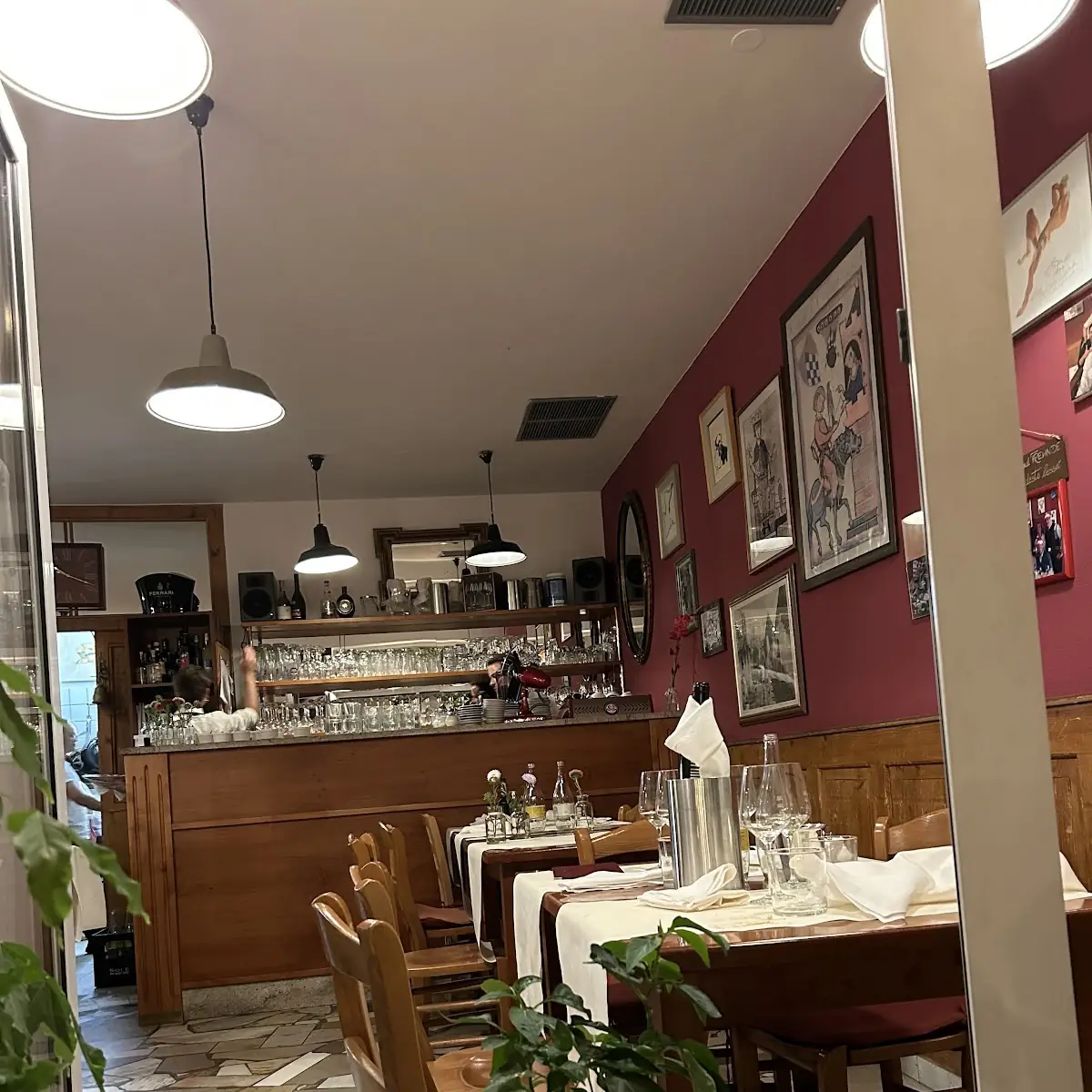 Atmosphäre, Osteria Federico Secondo