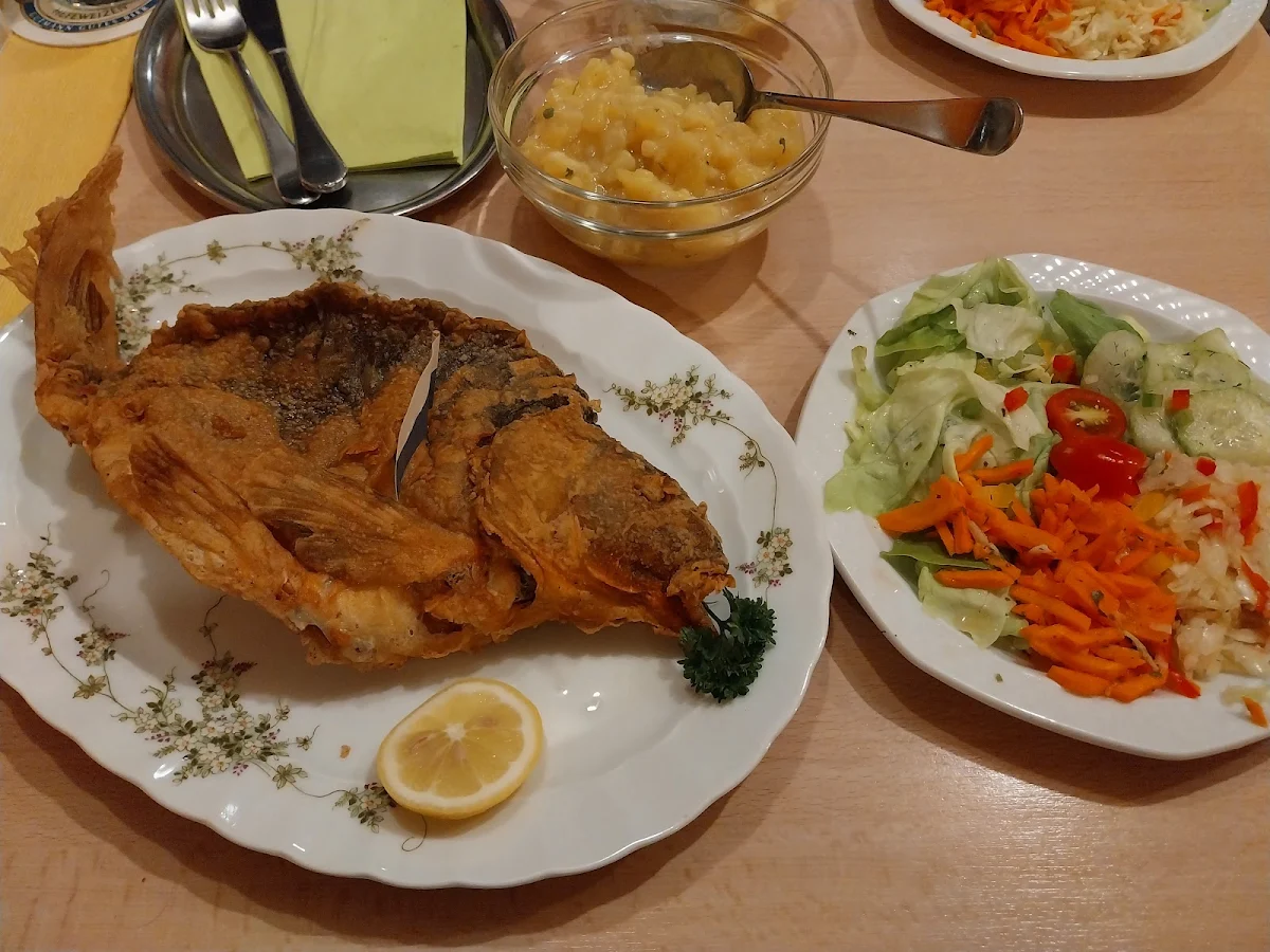 Essen und Trinken, Gasthaus Cafe Forster