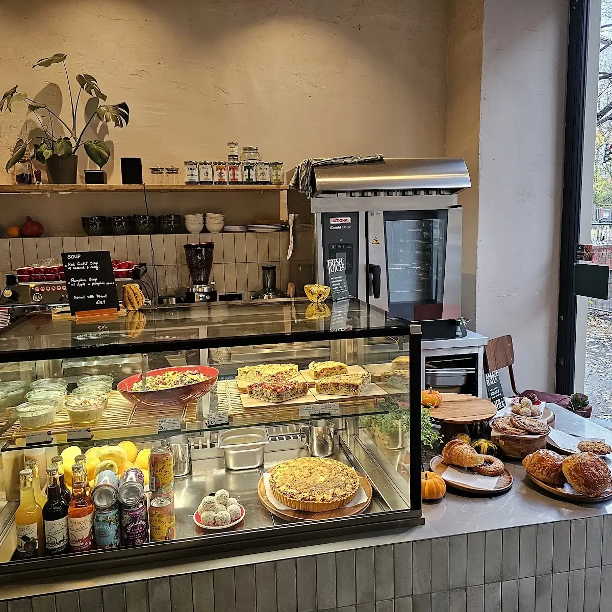 Atmosphäre, SPIERS good food Café