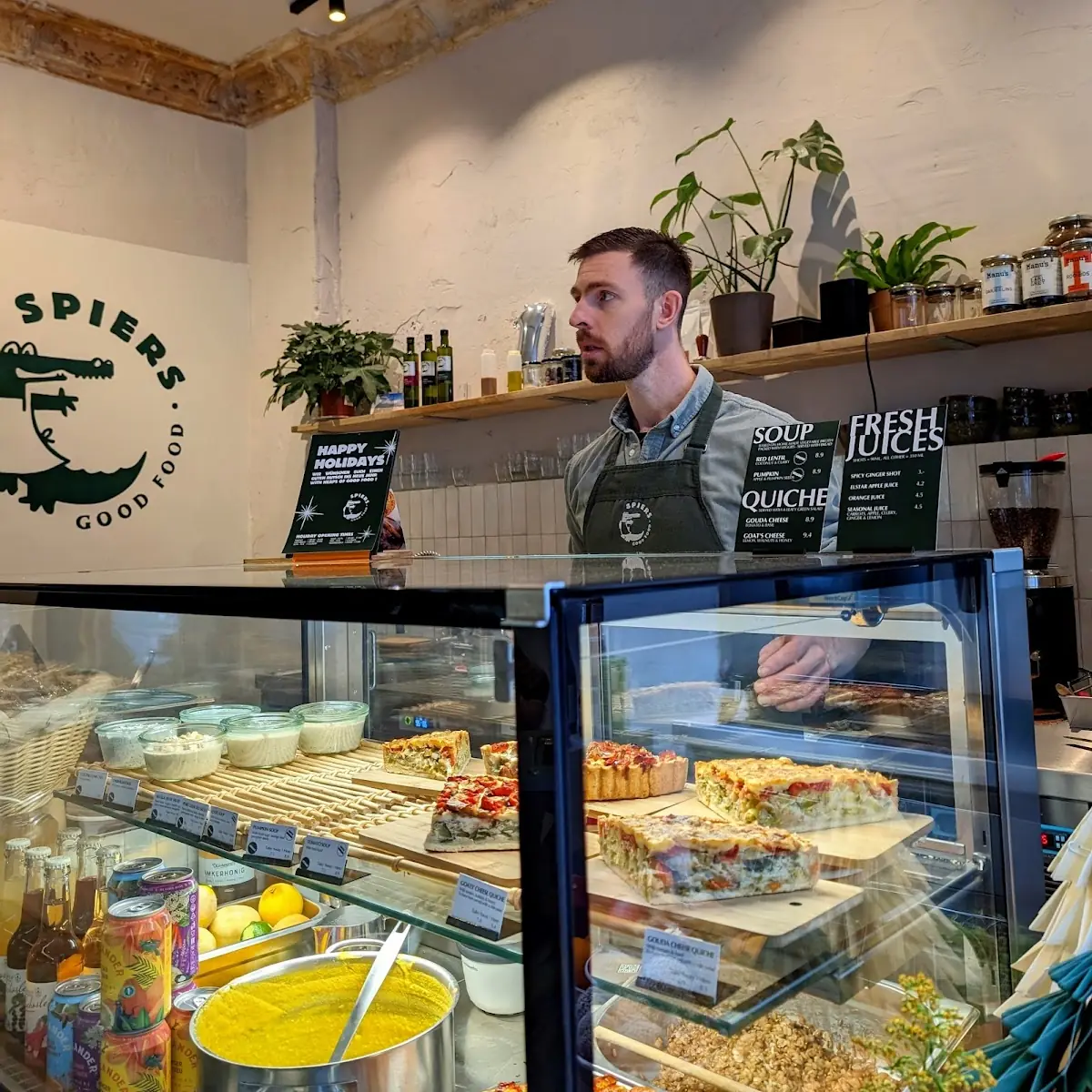 Atmosphäre, SPIERS good food Café
