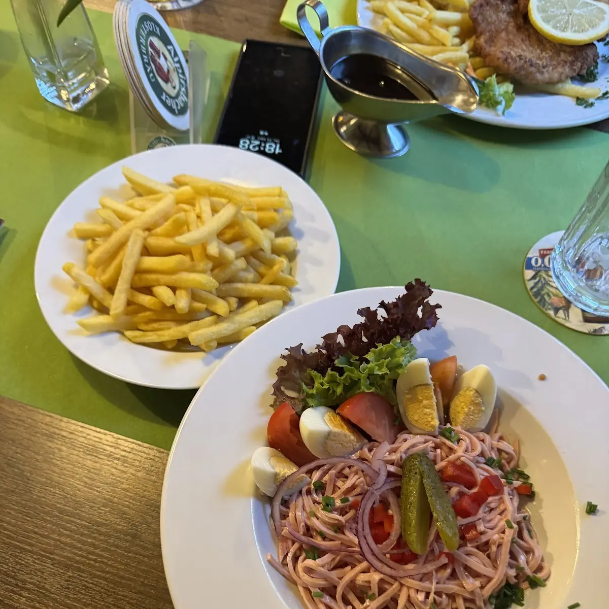 Essen und Trinken photo 3