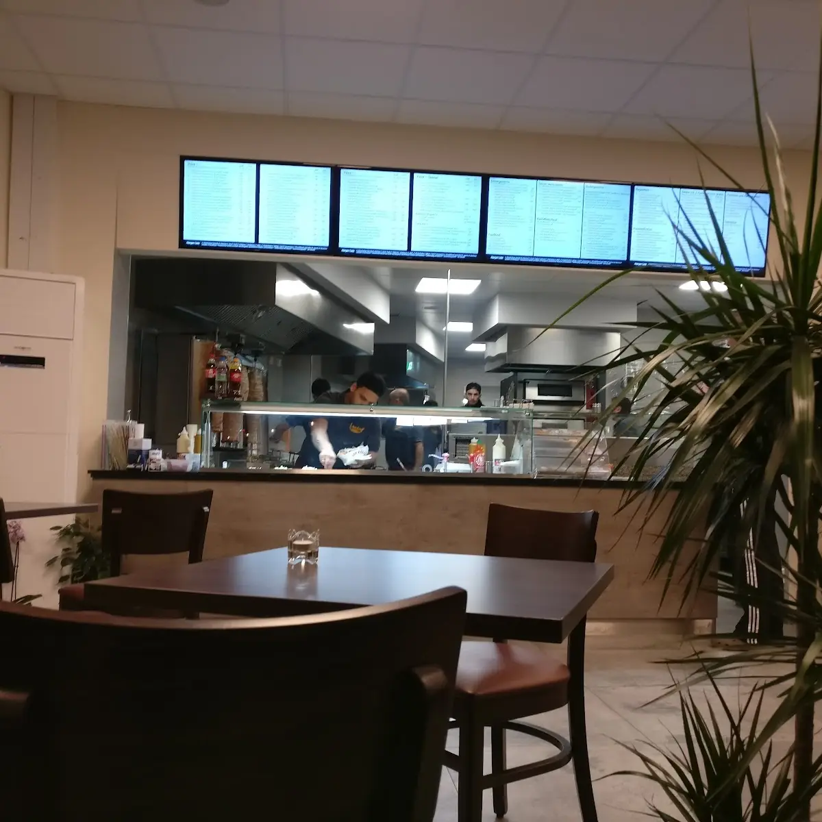 Atmosphäre, Istanbul Döner Kebap