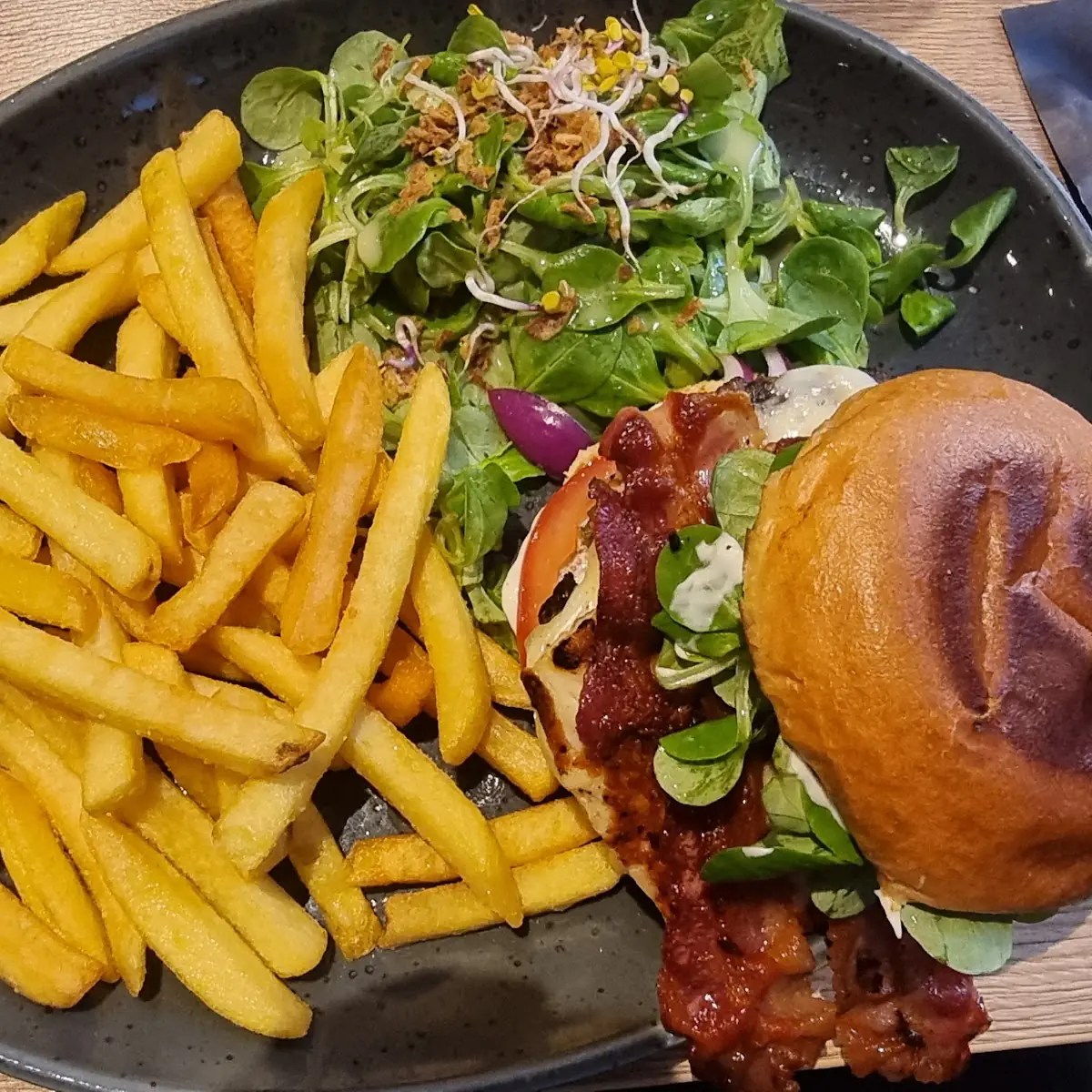 Essen und Trinken photo 2