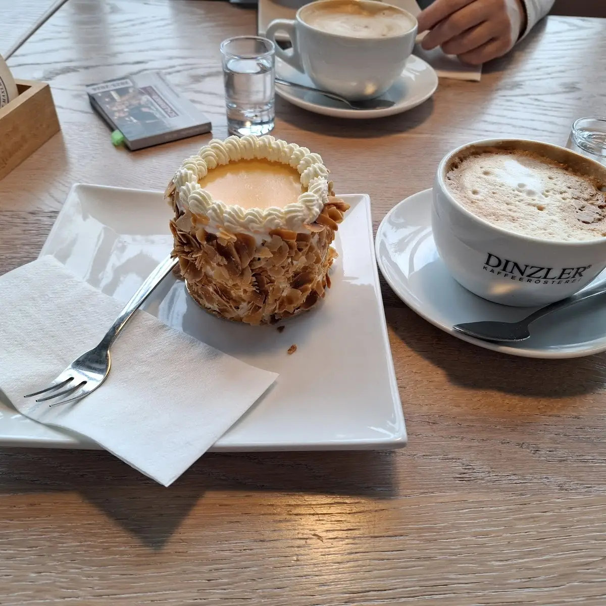 Essen und Trinken photo 2