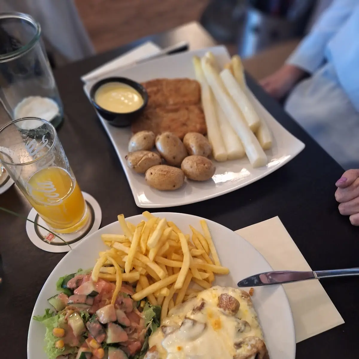 Essen und Trinken photo 2