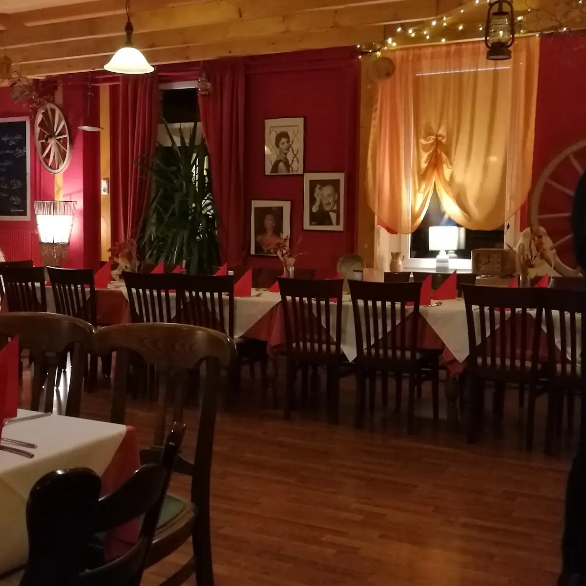 Atmosphäre, La Rustica Pizzeria & Ristorante - Giampiero Pelli