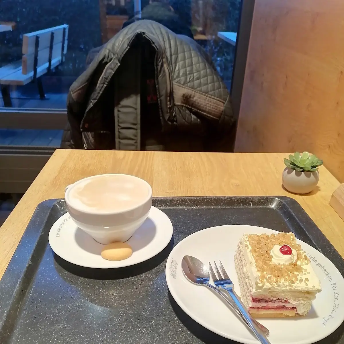 Essen und Trinken photo 2