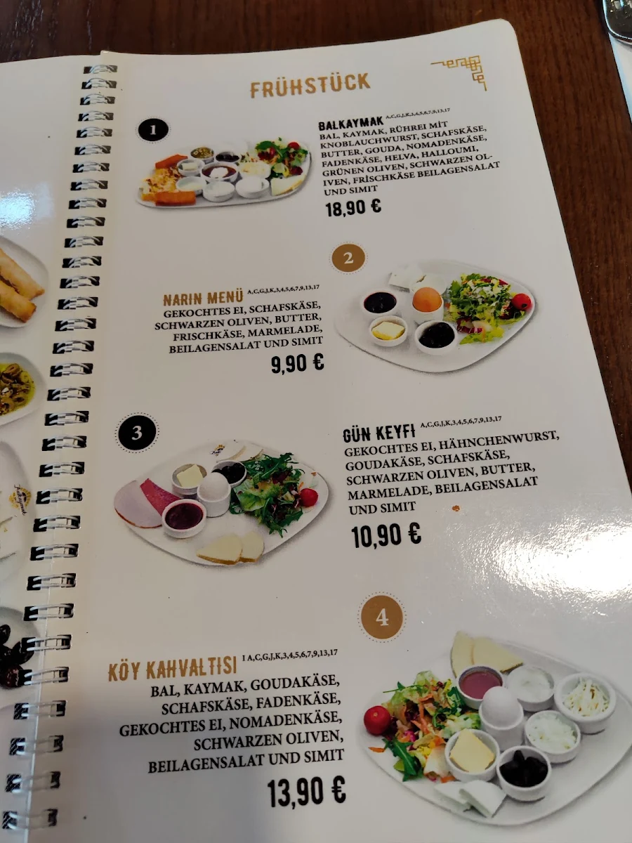 Speisekarte, Balkaymak Simit Evi