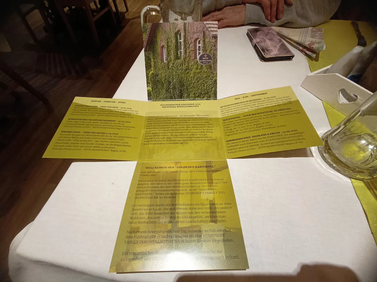 Speisekarte, Hotel und Restaurant "Zur Goldenen Kartoffel"