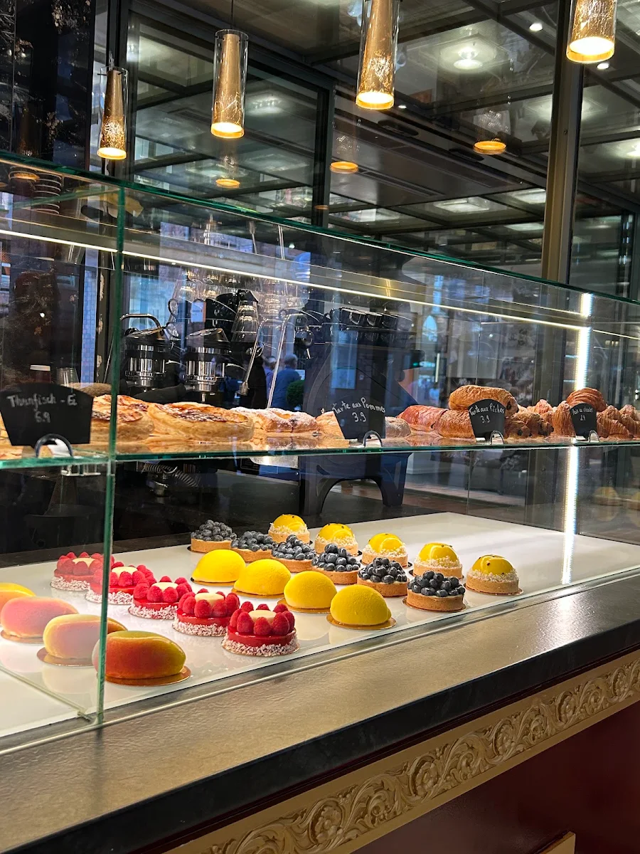 Atmosphäre, Cappino Café