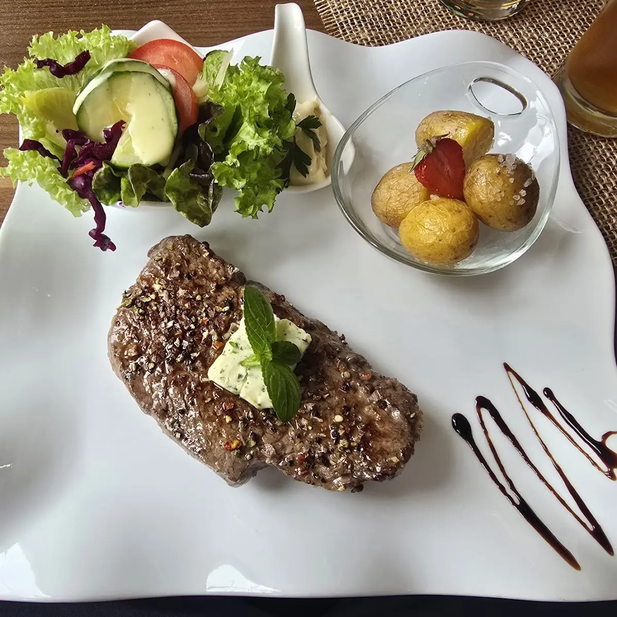 Essen und Trinken photo 3