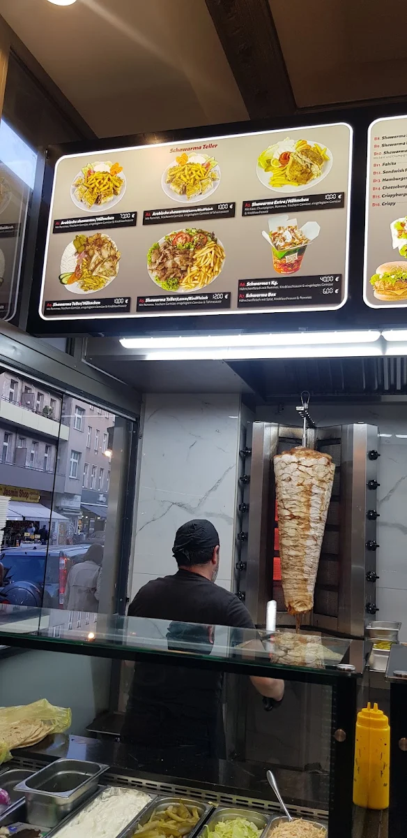 Speisekarte, Yasmin Alsham
