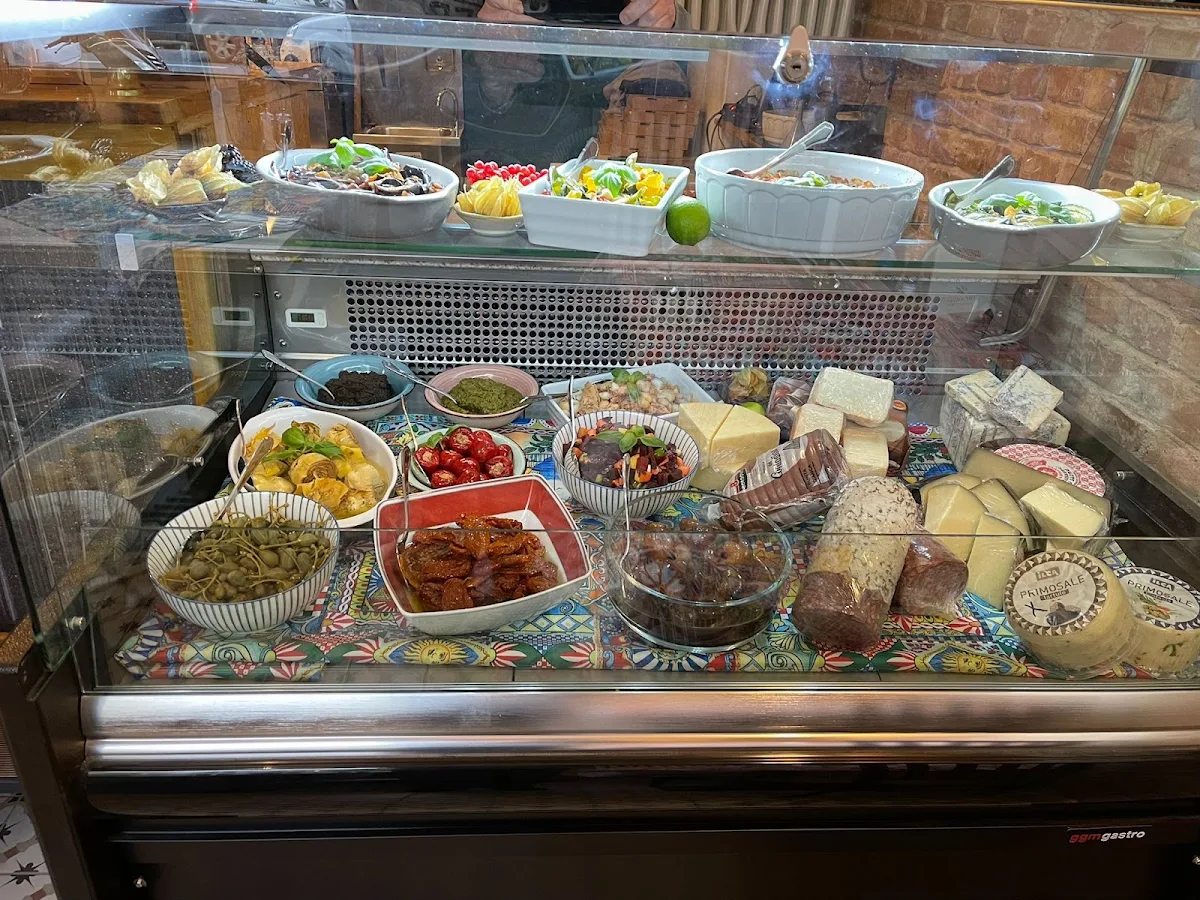 Essen und Trinken, Barcarello Trattoria & Feinkost