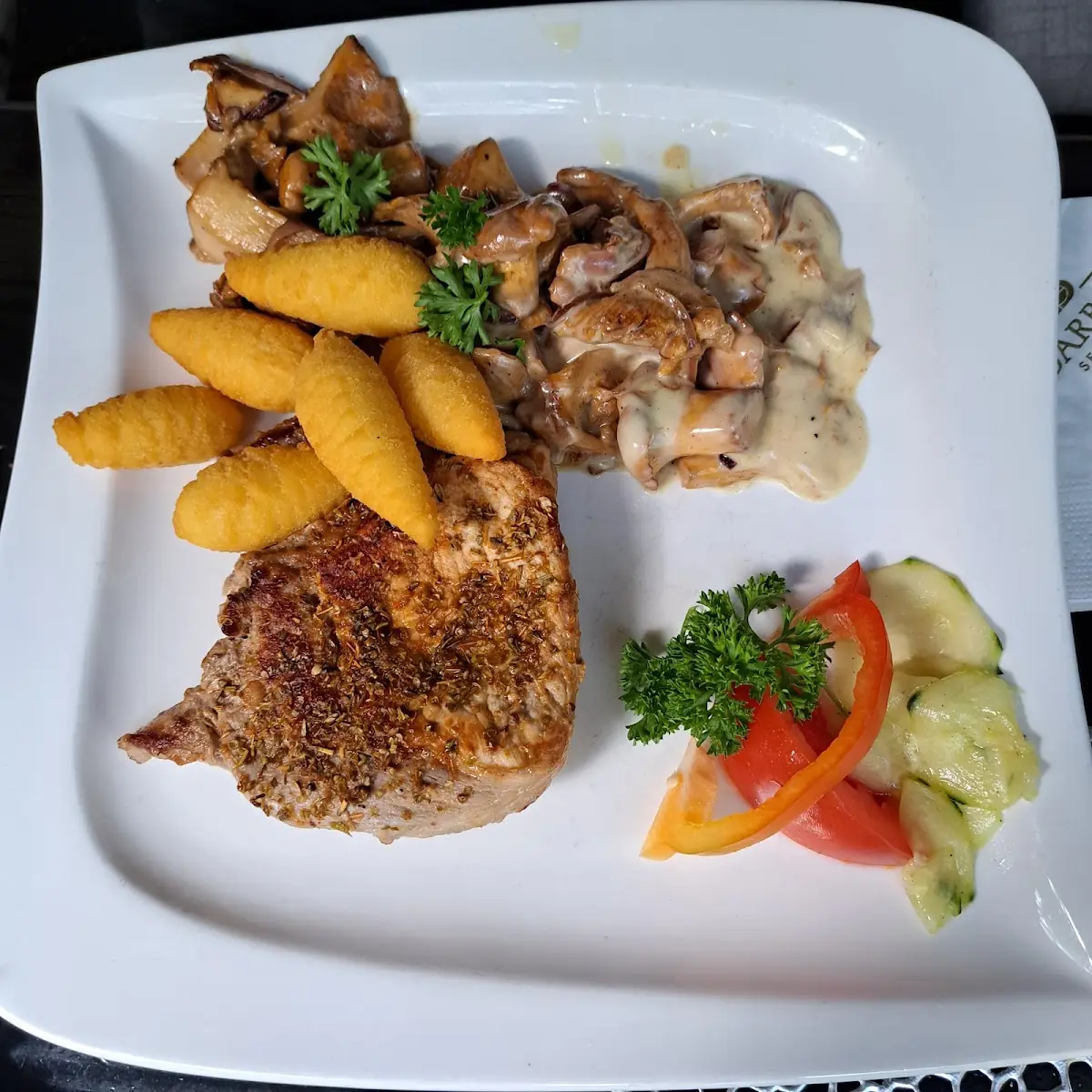 Essen und Trinken photo 2