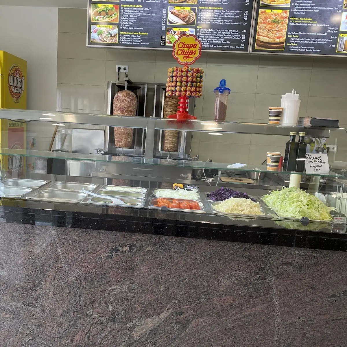 Atmosphäre, STADT Döner & Pizza