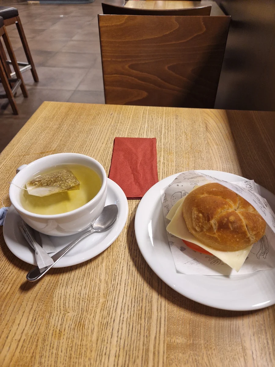 Essen und Trinken, Eli's Cafe & Brot
