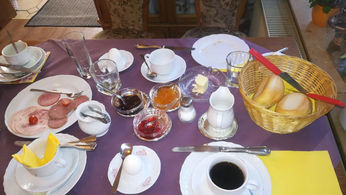 Essen und Trinken photo 3